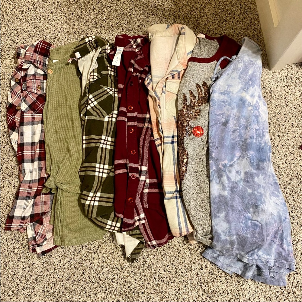 Girls size 7/8 long sleeve sweater/jacket bundle